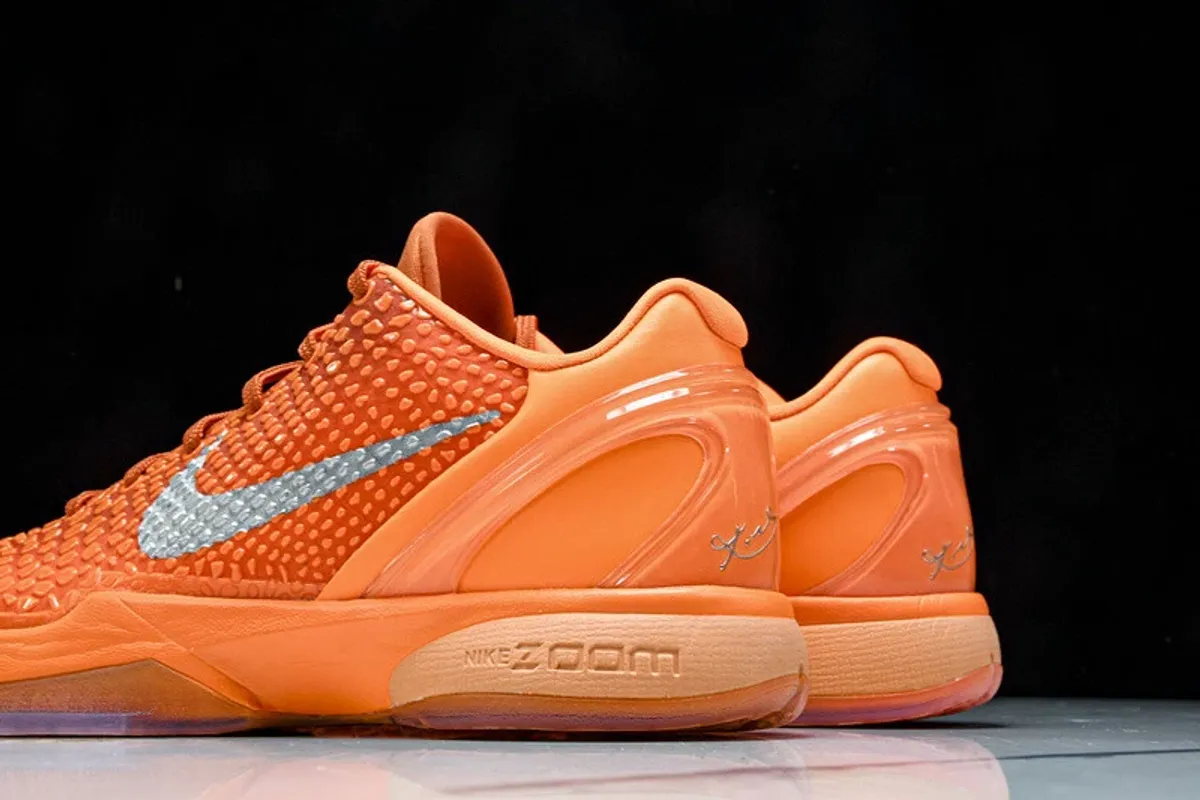Zoom Kobe 6 Total Orange IH1871-800