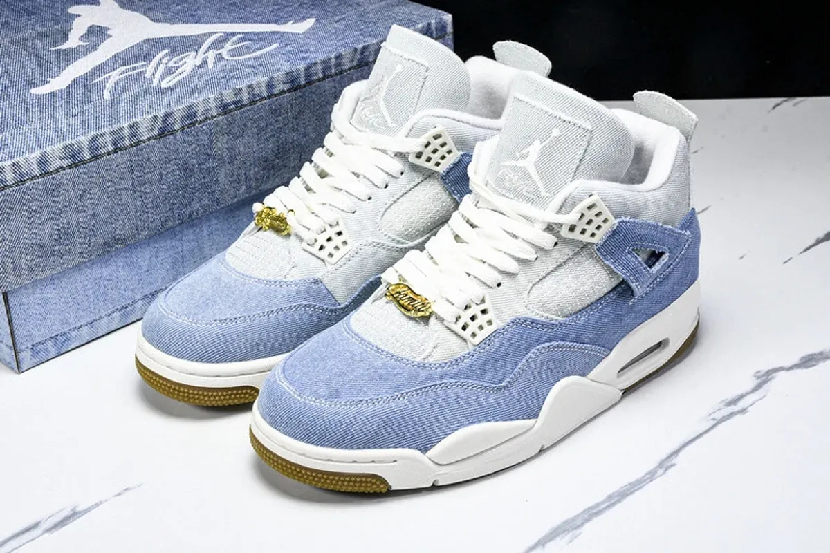 Jordan 4 Retro Denim "Worn Blue" IB6716-100